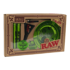 RAW 20TH ANNIVERSARY GIFT SET - EMERALD