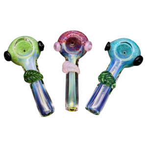 ALPHA GLASS HAND PIPE - 3.5" FUME DOT LEAF ATTACHED