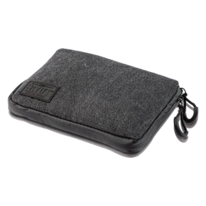RYOT CARBON SERIES SMELL PROOF PACKRATZ MEDIUM - BLACK